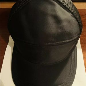 Lululemon Dash and Splash Cap Black Hat